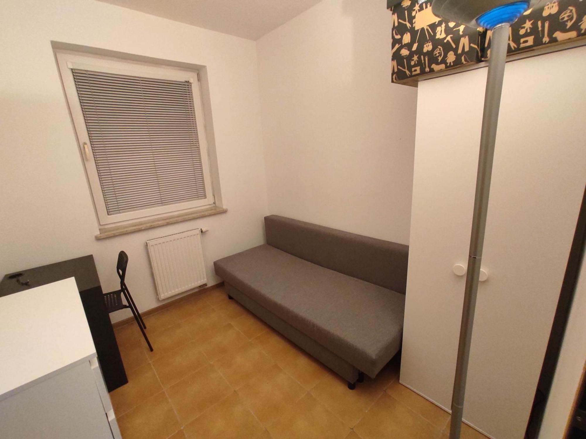 Nice Room With 2 Shared Bathrooms ,Wc , 2Km To Old Town -100M From Metro Szwedzka Warsawa Bagian luar foto